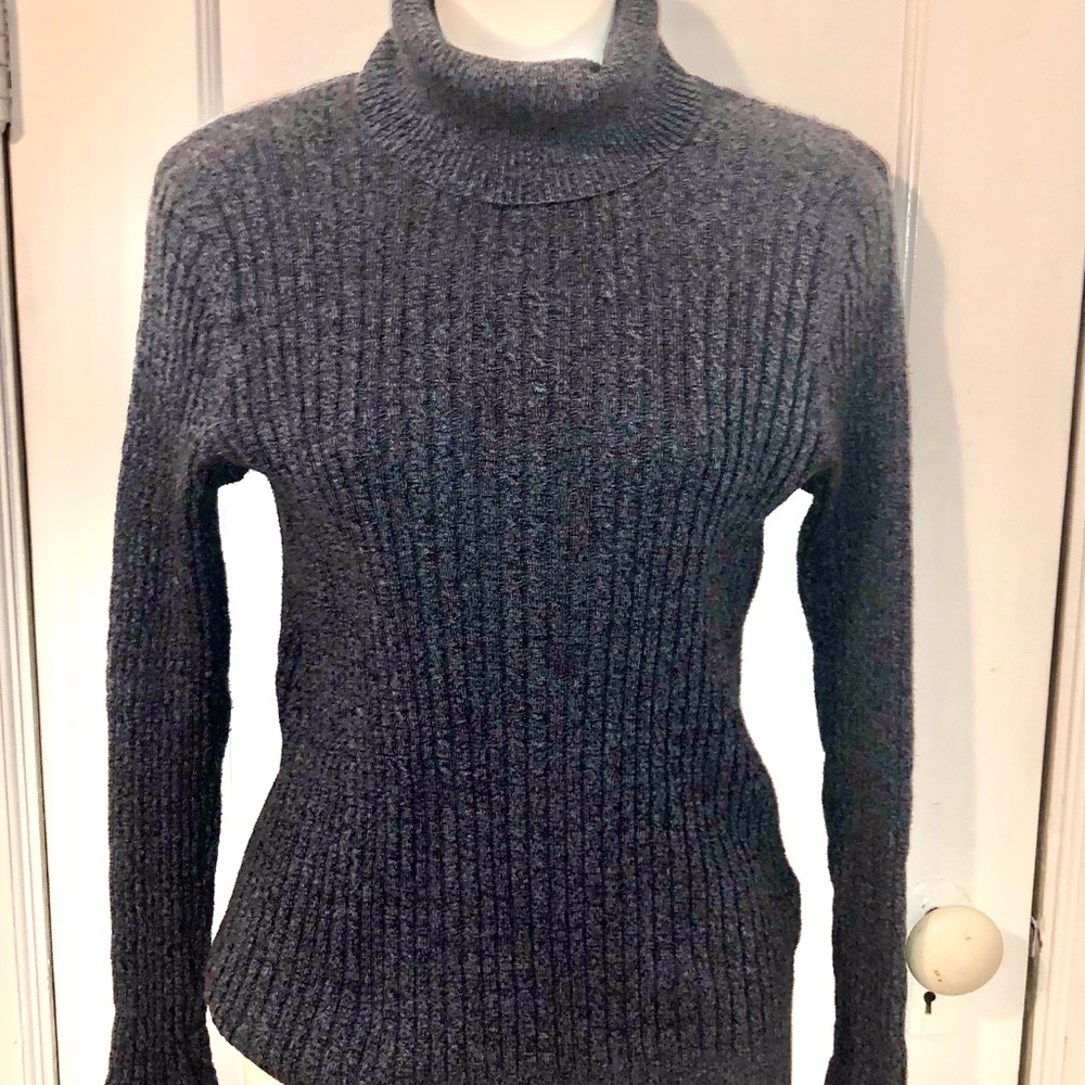 Ladies Croft & Barrow Turtleneck Sweater